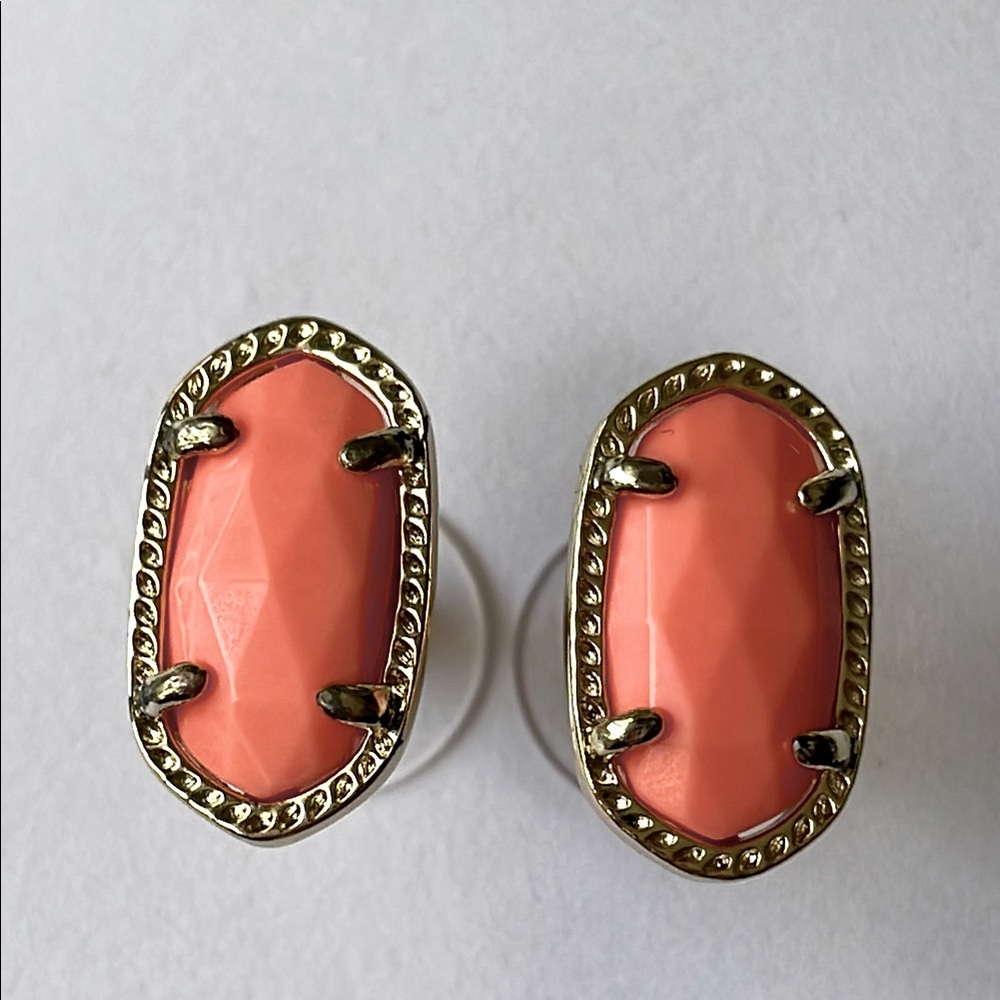 Kendra Scott Ellie stud earrings